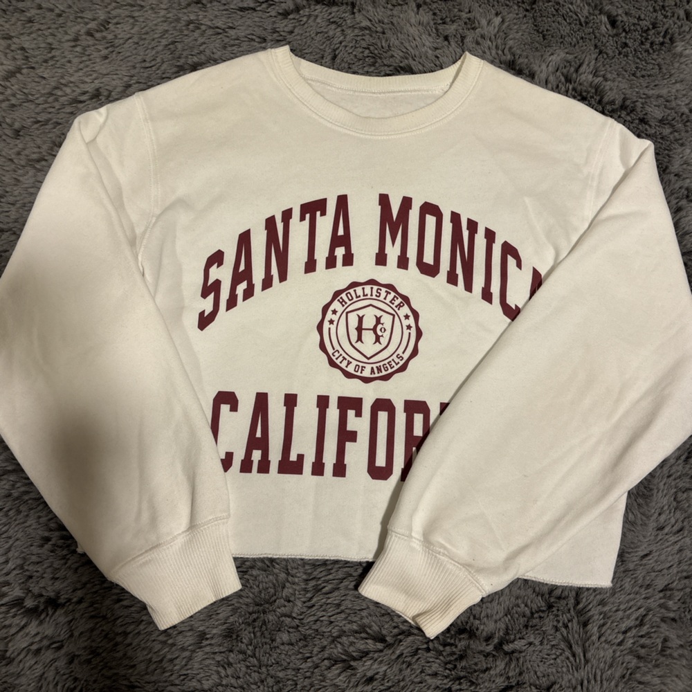 Hollister cropped Sweatshirt - white and Maroon
